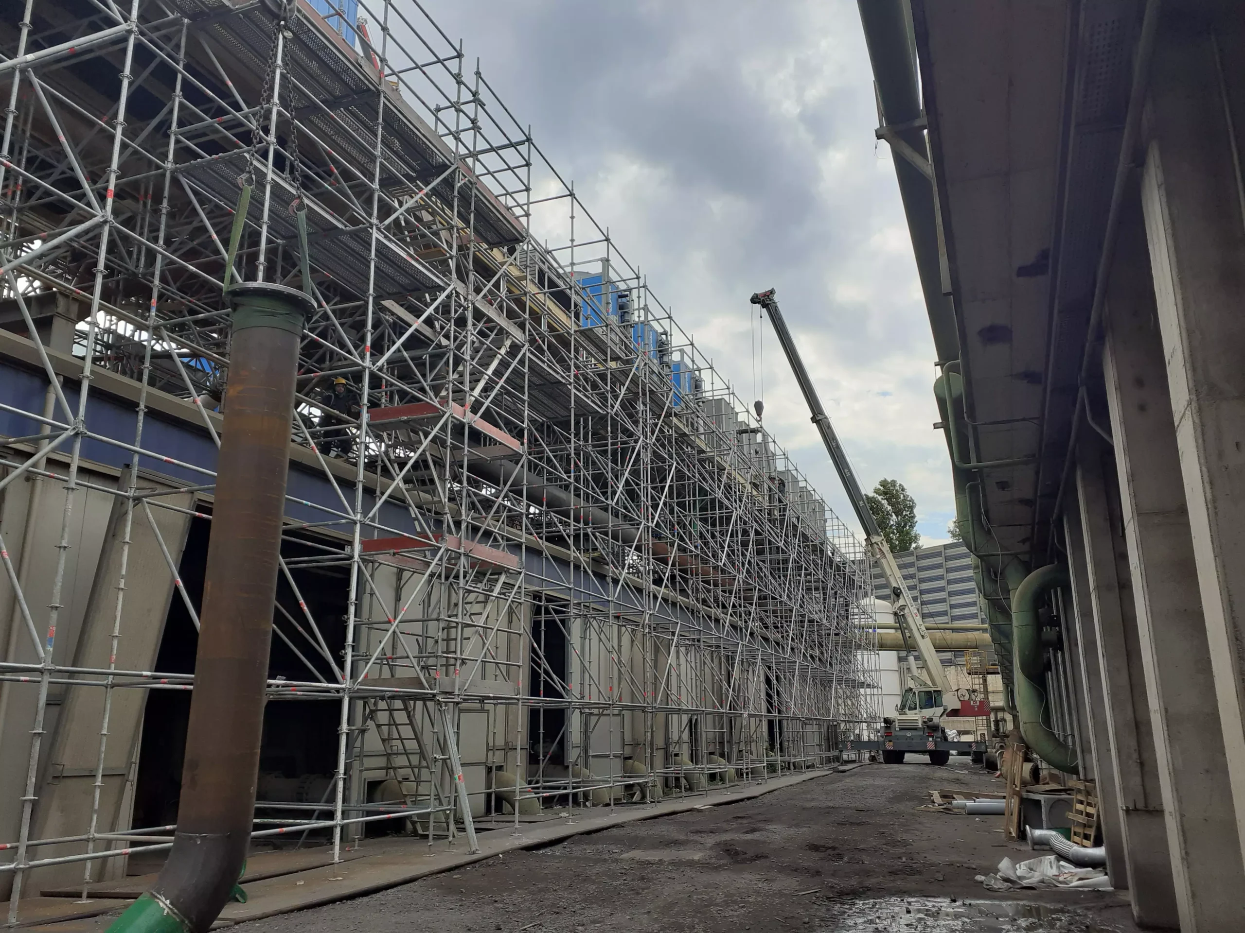 Manutenzione torri di raffreddamento acciaieria Arvedi